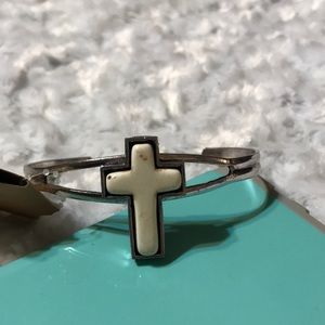 jeep girl glam Jewelry - Silver tone cross bracelet jeep girl glam Jewelry - Silver tone cross bracelet